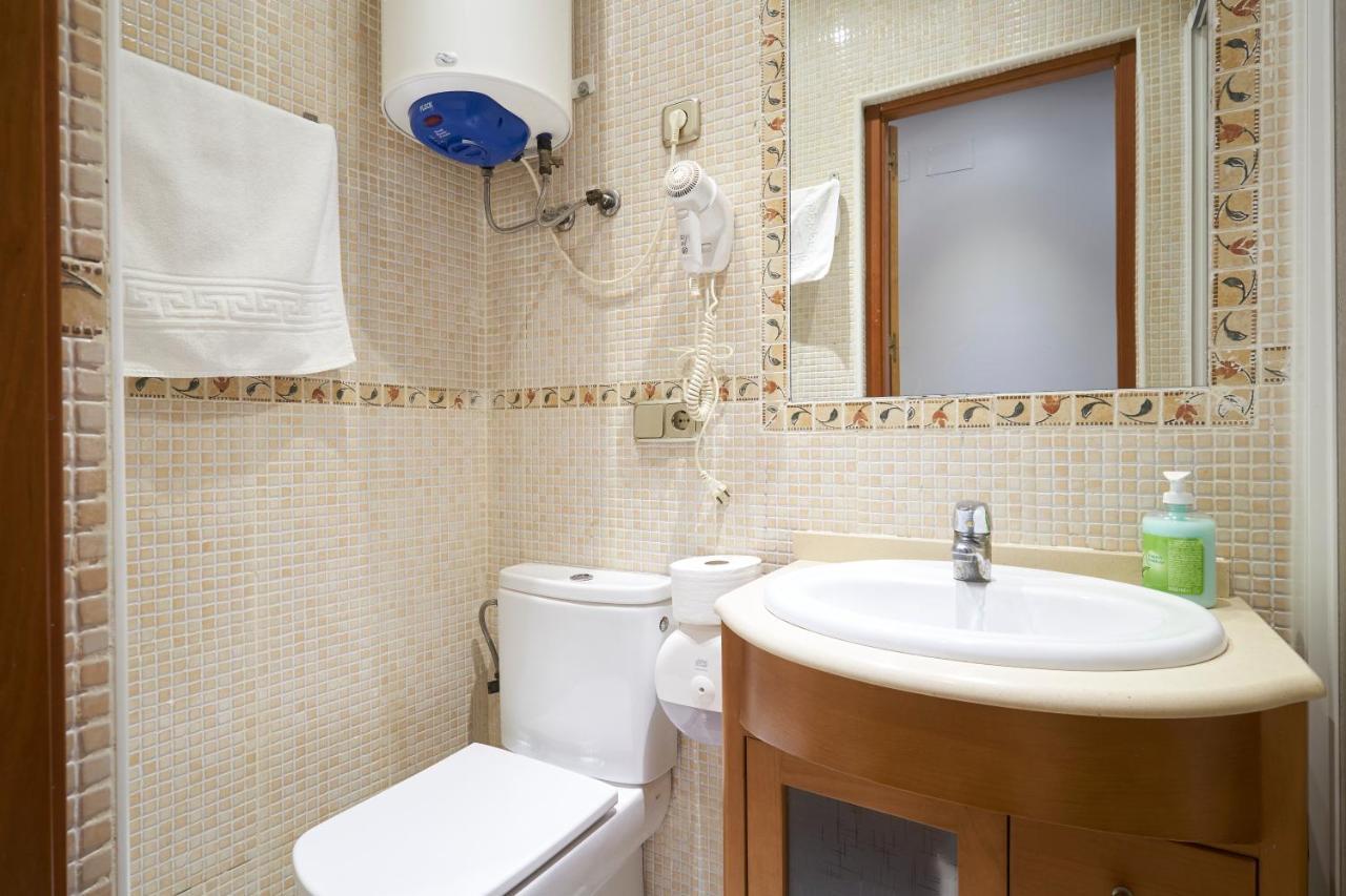 Bv Rooms Madrid Exterior foto